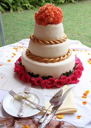 Garden wedding cake a photo by joyofpastries on Flickr